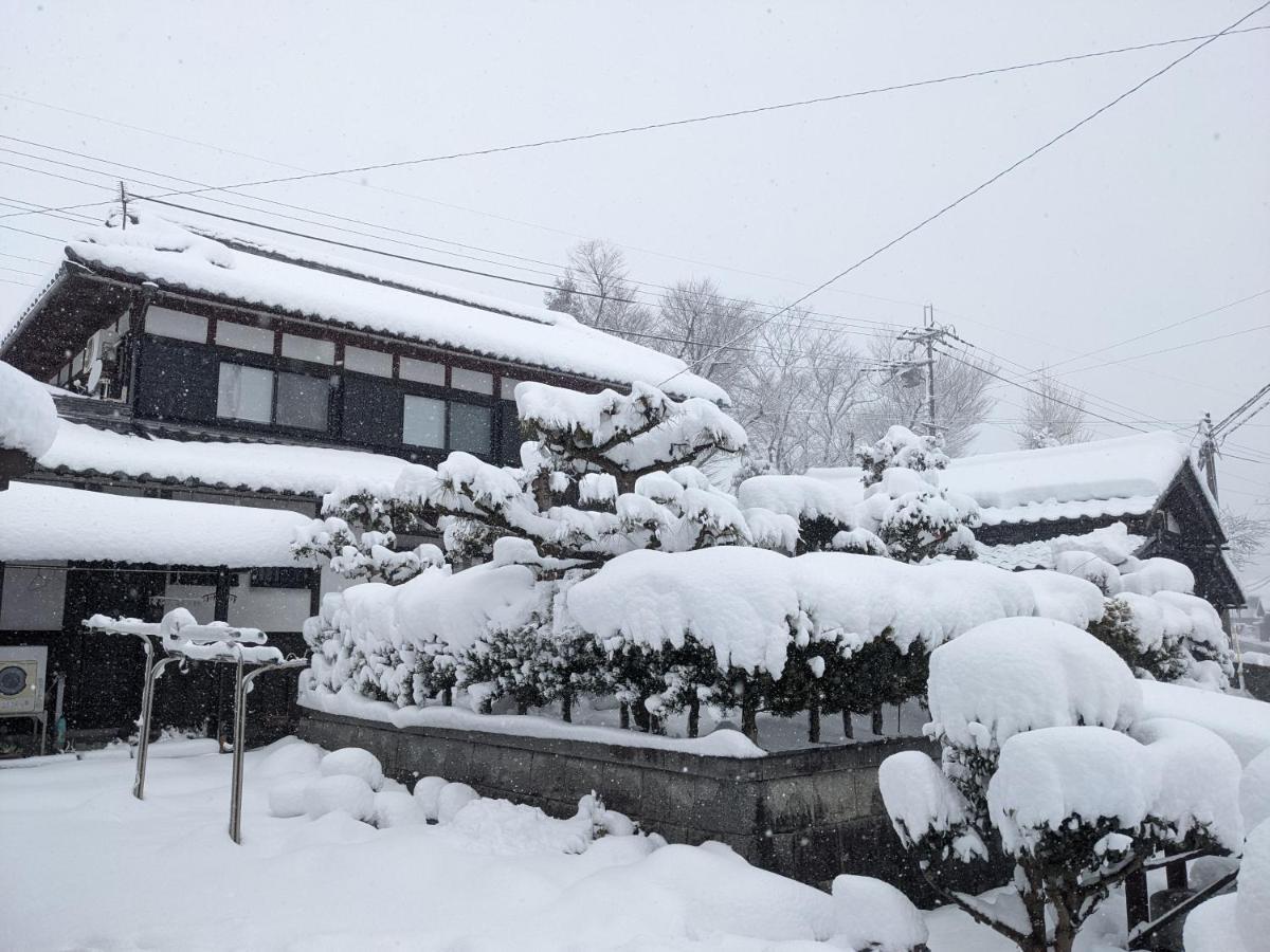 Farm Stay Inn Sanzaemon-Tei 母屋guesthouse Shiga-Takasima Traditional Japanese Architecture House Exterior photo